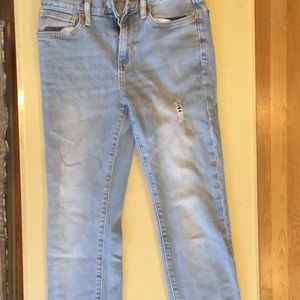 Old navy skinny built in flex jeans.